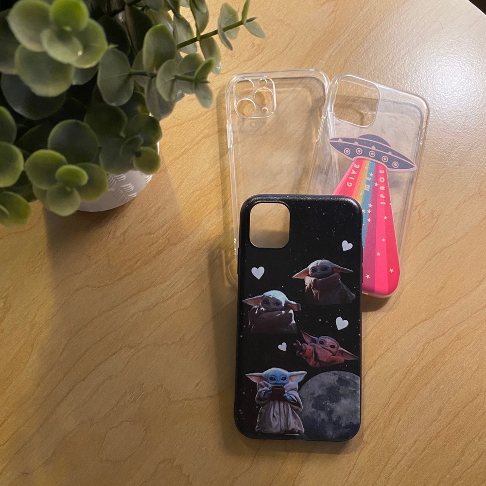 3 iPhone 11 pro cases - clear/space theme